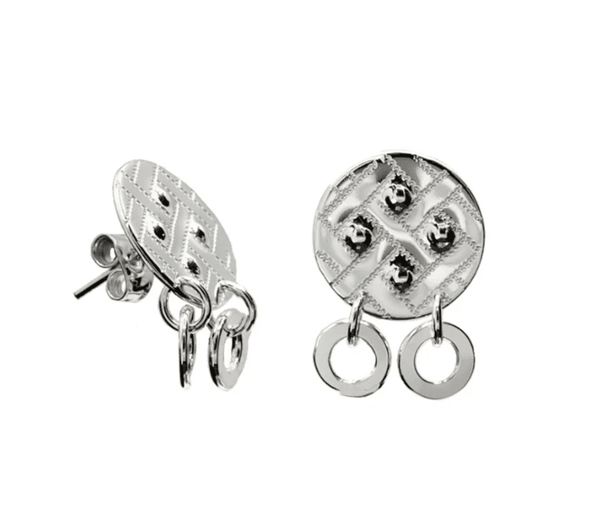 Huvudbild Örhängen Árbevierru/Tradition - South